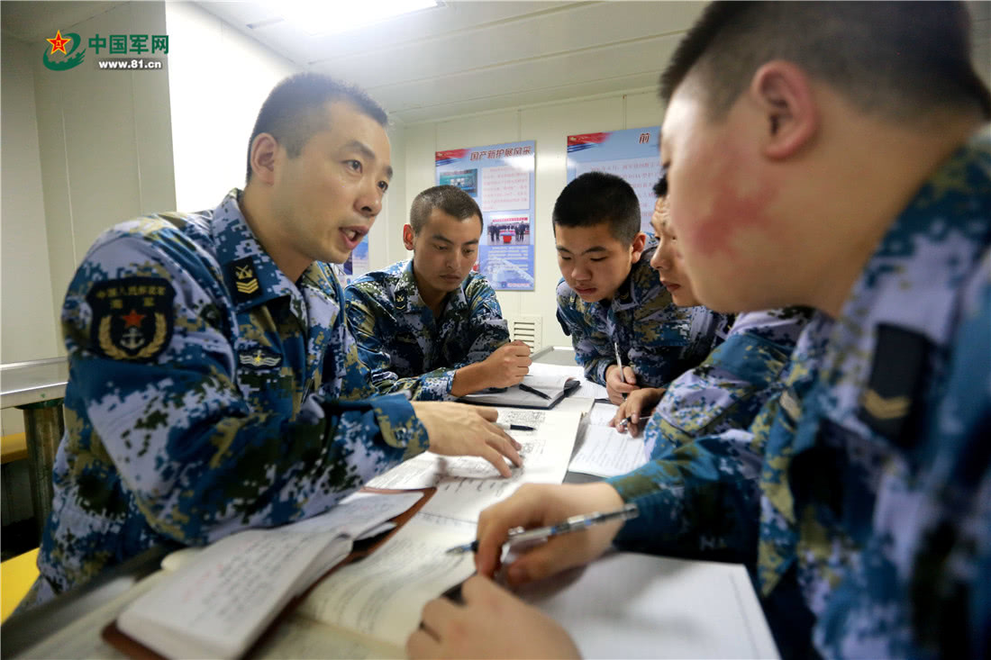 24年坚守机舱柴油机的“心情”他最懂