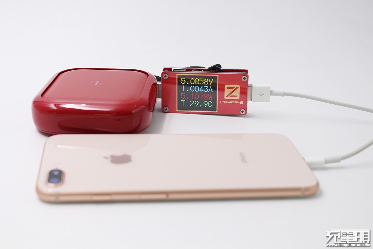 小巧挂绳设计:MIPOW小麦一品推出新款无线充移动电源(SPX01W)