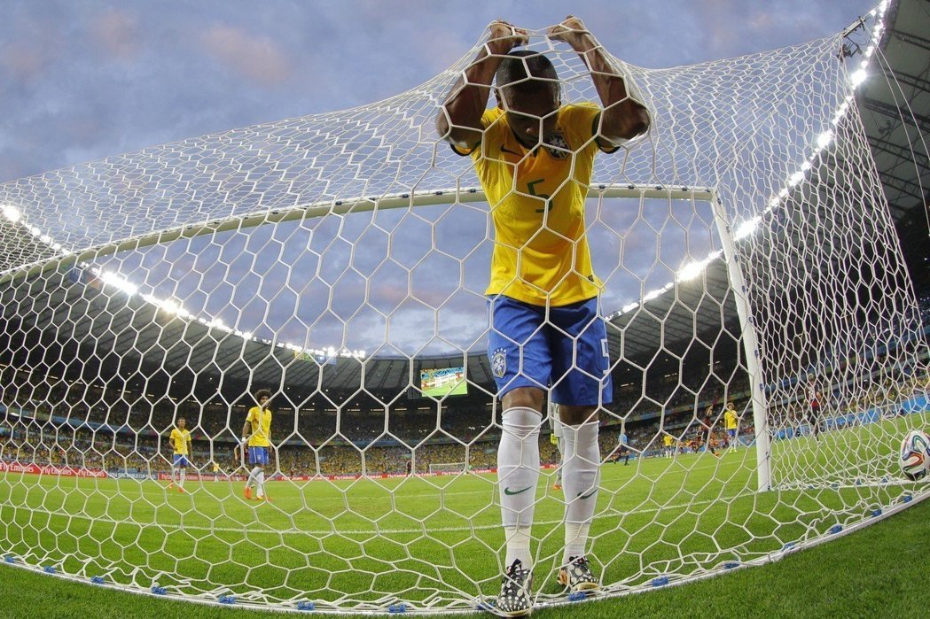 世界杯十大惨痛经典瞬间,世界杯经典战役复盘