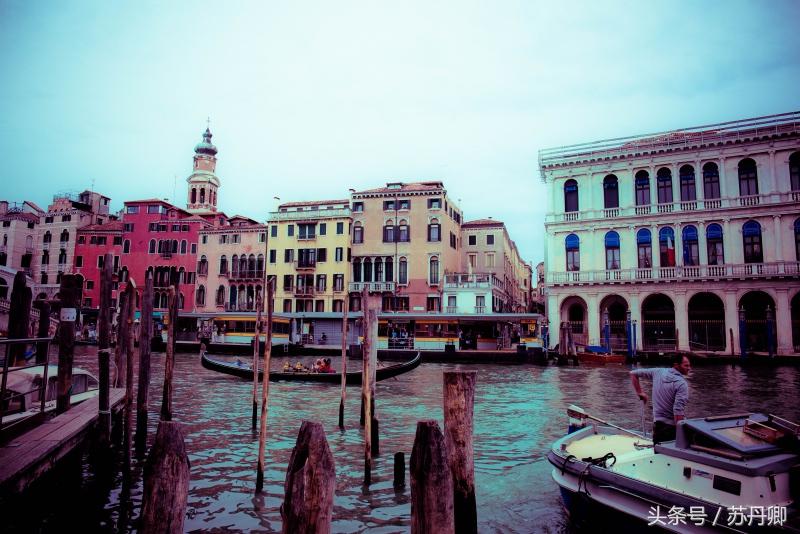 风情万种的威尼斯,因物价太高遭本地人吐槽:旅游害了我们