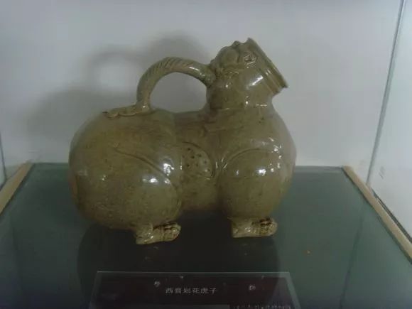 快看！极简中外厕所史，亮瞎双眼，笑到流泪！