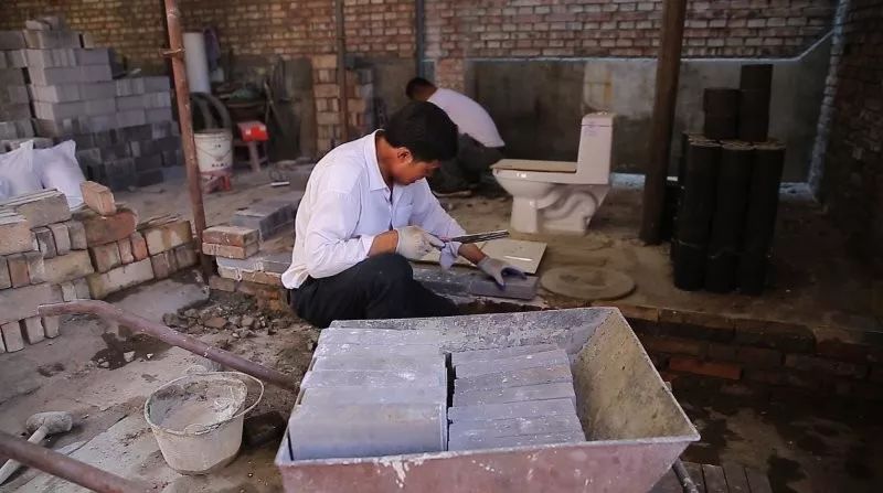 快看！极简中外厕所史，亮瞎双眼，笑到流泪！