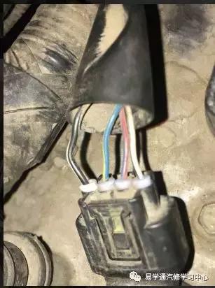 2010款卡罗拉启动一秒后就熄火,11年丰田卡罗拉启动就熄火