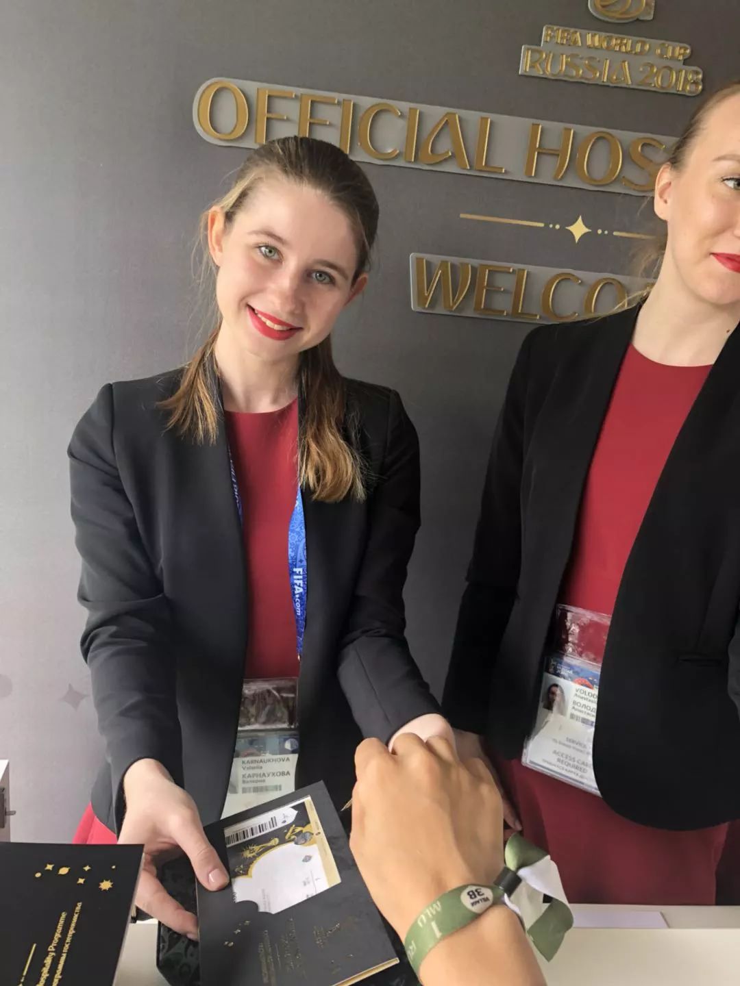 LIVE！廉政瞭望特派记者发来世界杯现场报道