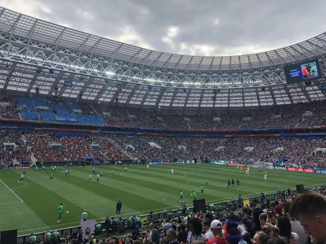 LIVE！廉政瞭望特派记者发来世界杯现场报道