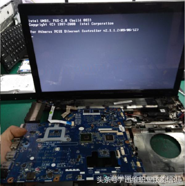 联想笔记本电脑一连wifi就蓝屏,联想笔记本一重装系统就蓝屏