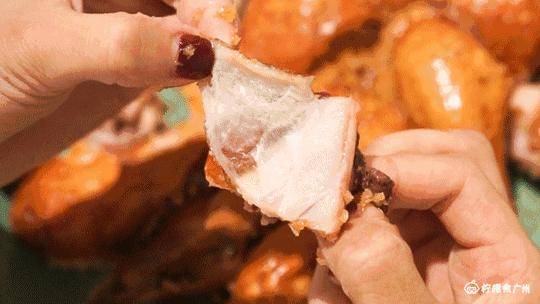 秒穿到香港的美食街，光车仔面就有1014816种搭配！