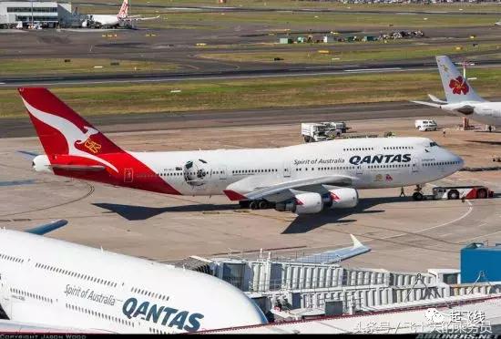 世界杯主题涂装,卡塔尔航空彩绘机世界杯涂装