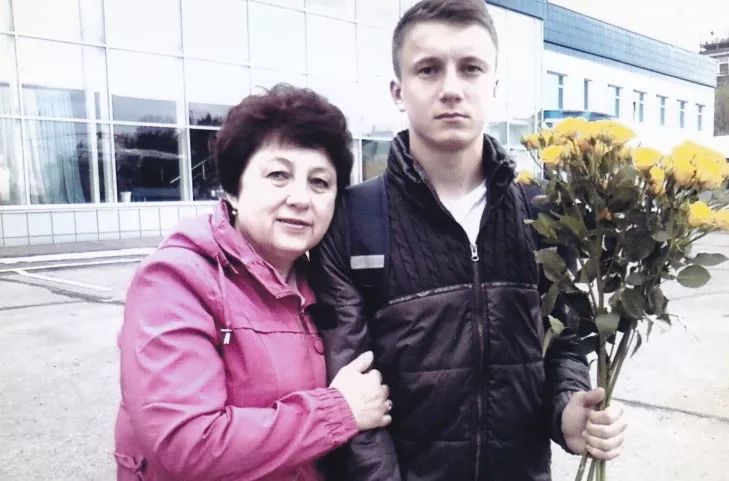 一夜走红的俄罗斯96小将，这可能是全网最全“戈洛文简介”