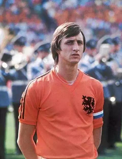 世界杯经典球衣图鉴哪一件是你的青春？