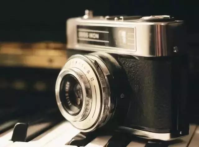 打不倒的终将会让我们变得更强大,打不倒的终将使我们更强大