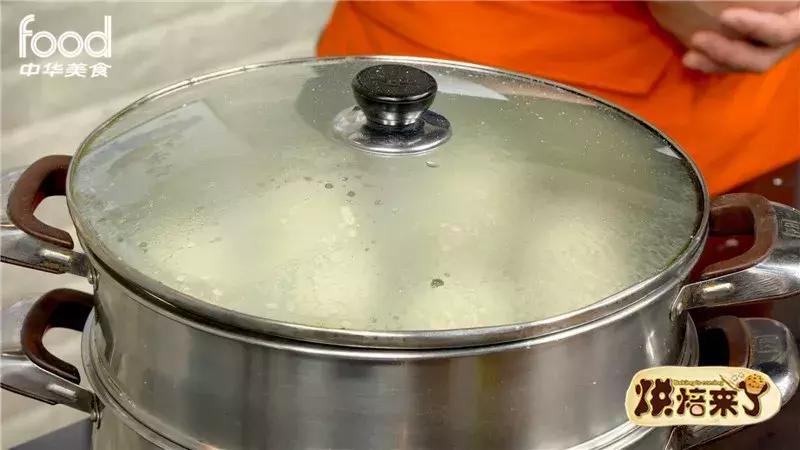 烘焙来了流沙奶黄包,奶黄包零失败配方外皮蓬松暄软