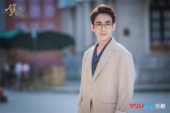 足球兄弟连遇上《镇魂》二人组，确认过眼神是我亲兄弟