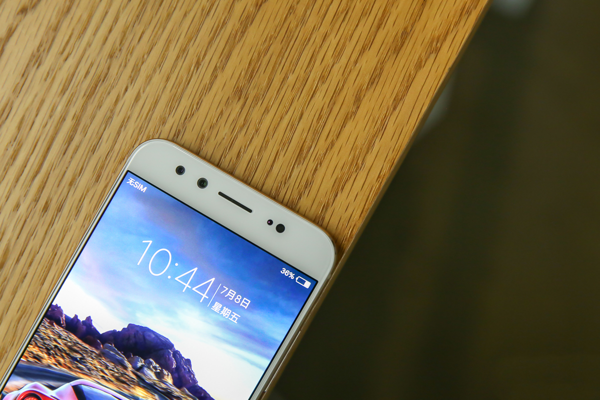 vivo2999旗舰机,vivo新机2299元