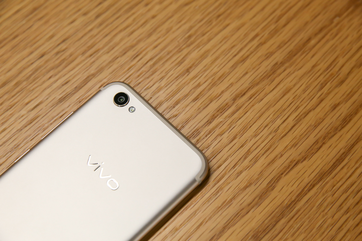 vivo2999旗舰机,vivo新机2299元