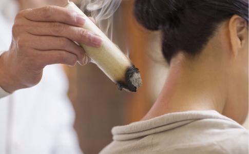 中医用的艾草是什么样的,家有三年艾郎不用来什么意思