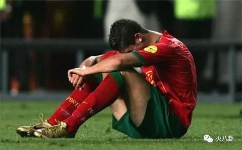 球迷看球曼城vs皇马,球迷看世界杯法国vs阿根廷