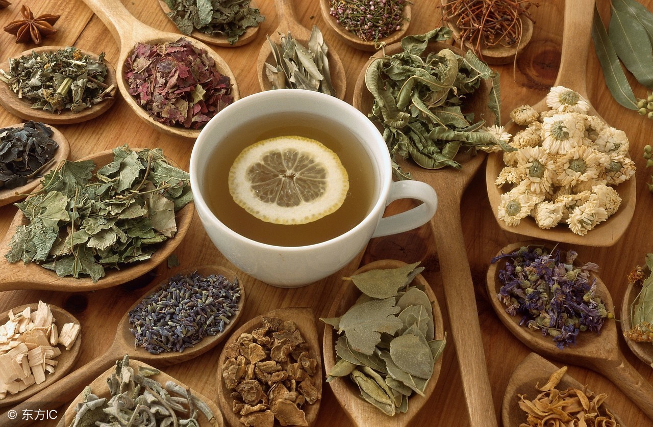 把这几种中草药放在衣帽中，不仅能预防感冒还可防蚊虫叮咬！