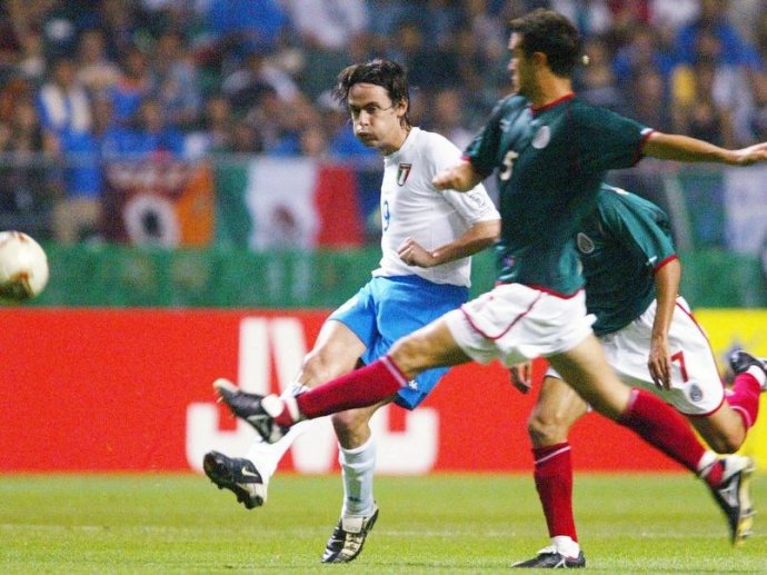 你还记得那抹鬼魅的蓝色吗？属于超级皮波的世界杯故事