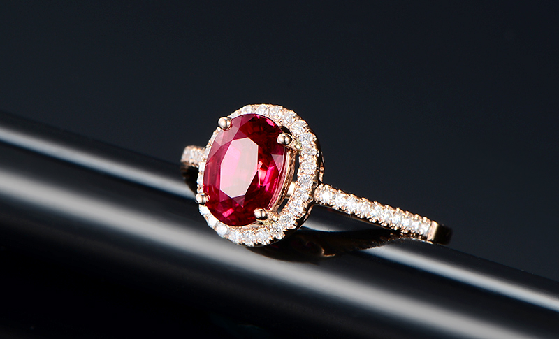 碧玺的佩戴注意事项,手链碧玺佩戴禁忌