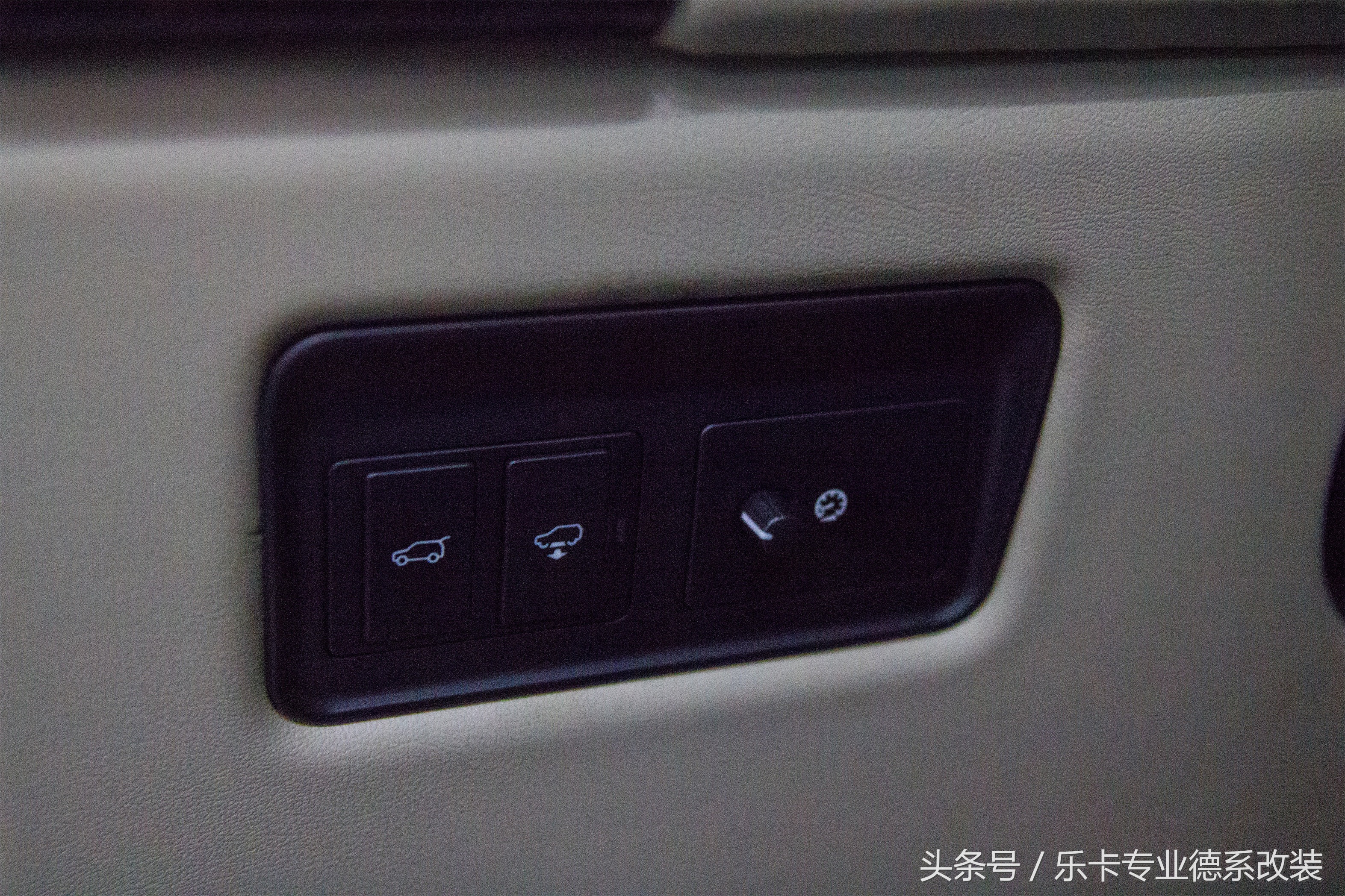 路虎揽胜行政踏板加装,路虎揽胜运动加装踏板