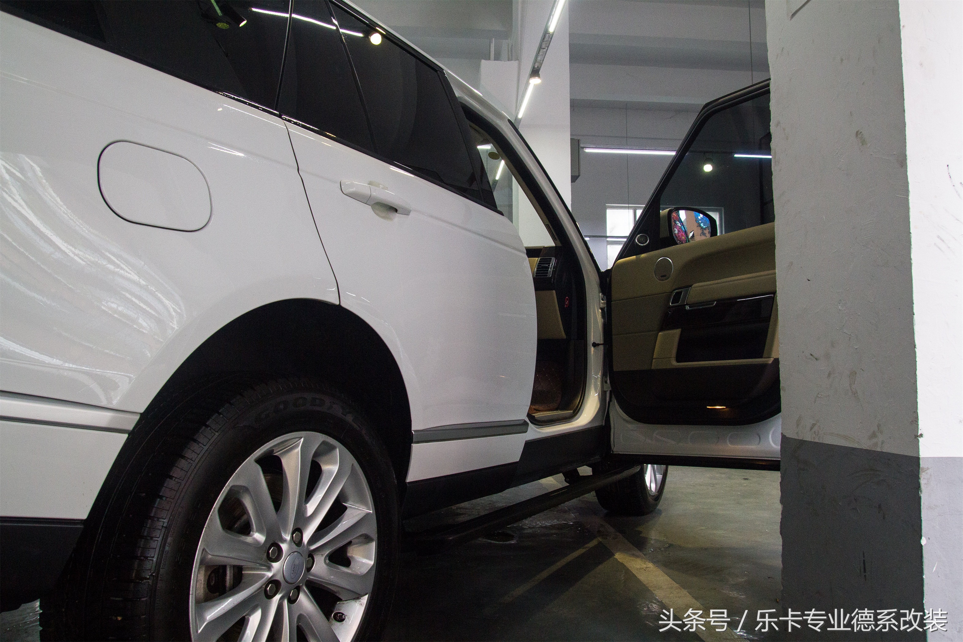 路虎揽胜行政踏板加装,路虎揽胜运动加装踏板