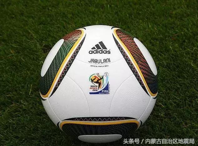 世界杯足球有多硬,世界杯的足球到底硬不硬
