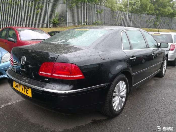 内饰媲美奔驰s,内饰与奔驰媲美的车