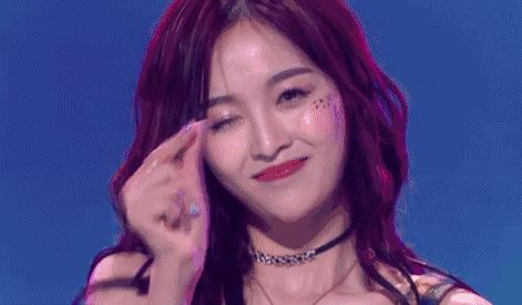 吴宣仪捡漏杨幂品牌,还有哪些明星被曝被骗