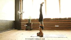 头倒立｜如果改变不了世界，我选择换个角度看它