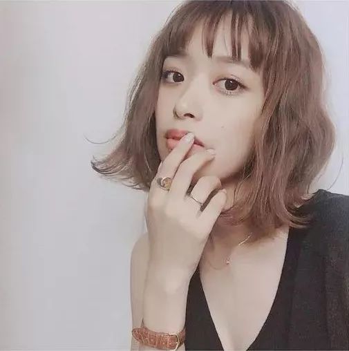 发型决定颜值这款发型怎么都好看,发型决定一个人的颜值图片