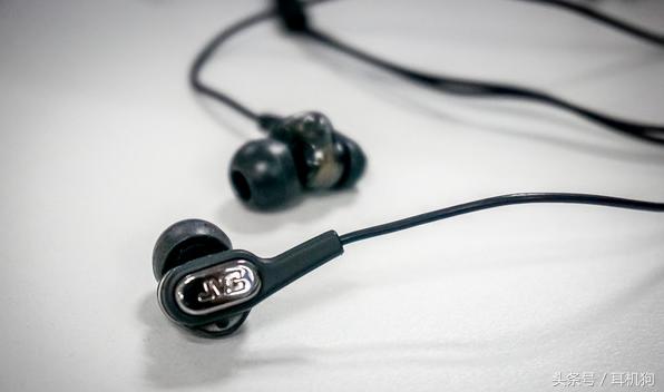 国外十年经典耳机2,煲友量不高但具划时代意义,更是老烧的信仰
