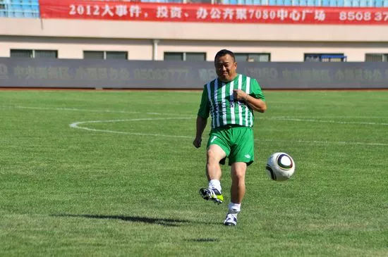 娱乐圈有哪些人喜欢足球,娱乐圈所有喜欢足球的明星