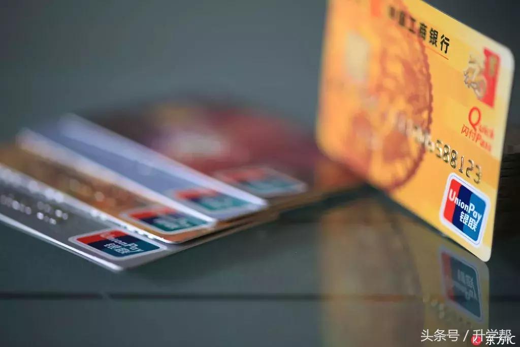 购物小票别随手扔了,购物小票到底该不该保留