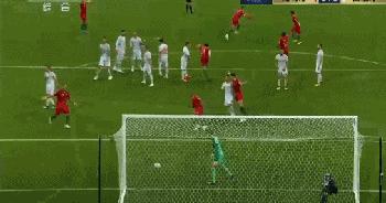 37岁的c罗完成帽子戏法,39岁的c罗上演帽子戏法