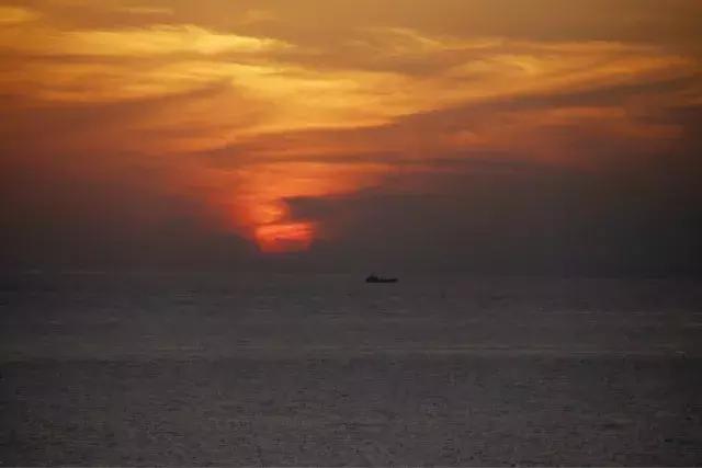 独狼自驾游西藏,独狼游新疆