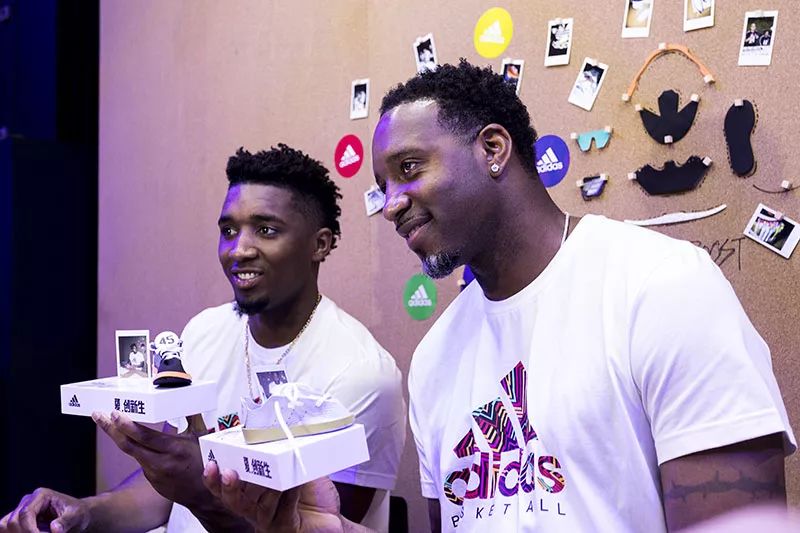 闄愰噺鐗坅didas,瀹樻柟adidas