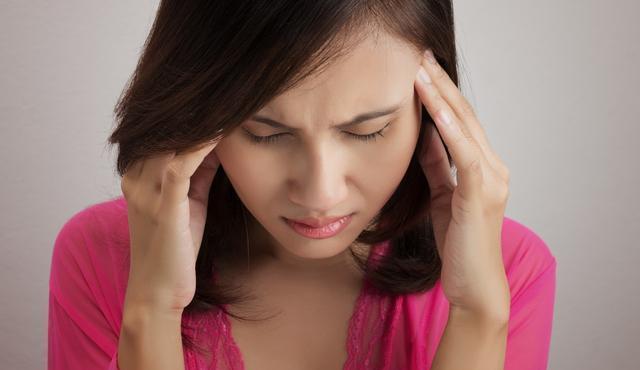 夏季感冒引发恶心怎么办,暑湿头痛怎么办