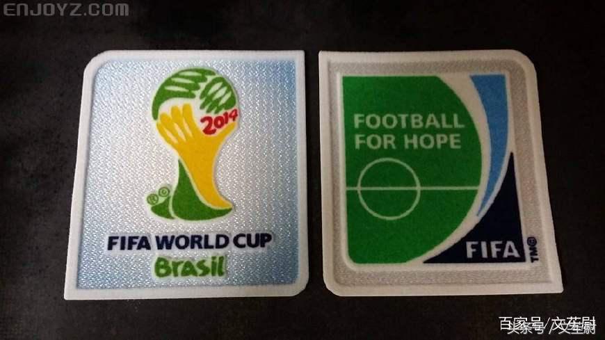 世界杯球员手臂上戴的是什么,世界杯红黄卡牌是什么