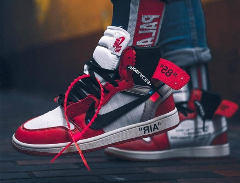 最好看的1000元左右的aj1配色,aj1ow还值得买吗