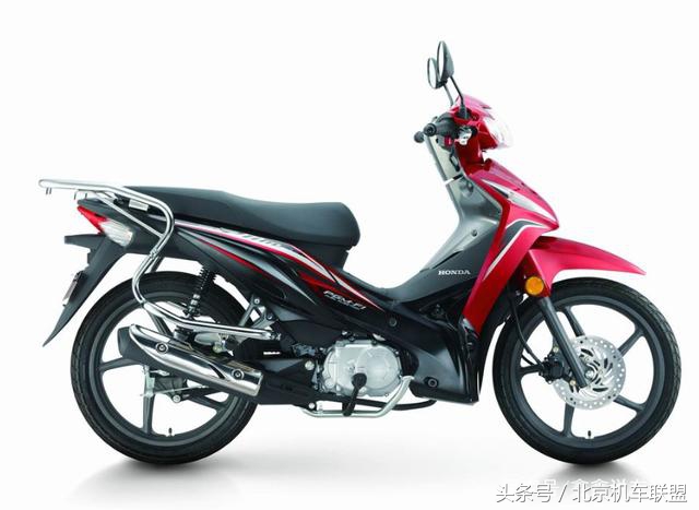 新大洲本田裂行125摩托车18款,新大洲本田飘悦弯梁摩托车