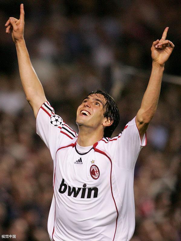 「足坛趣事」细数足坛球员十大进球庆祝动作（上）！