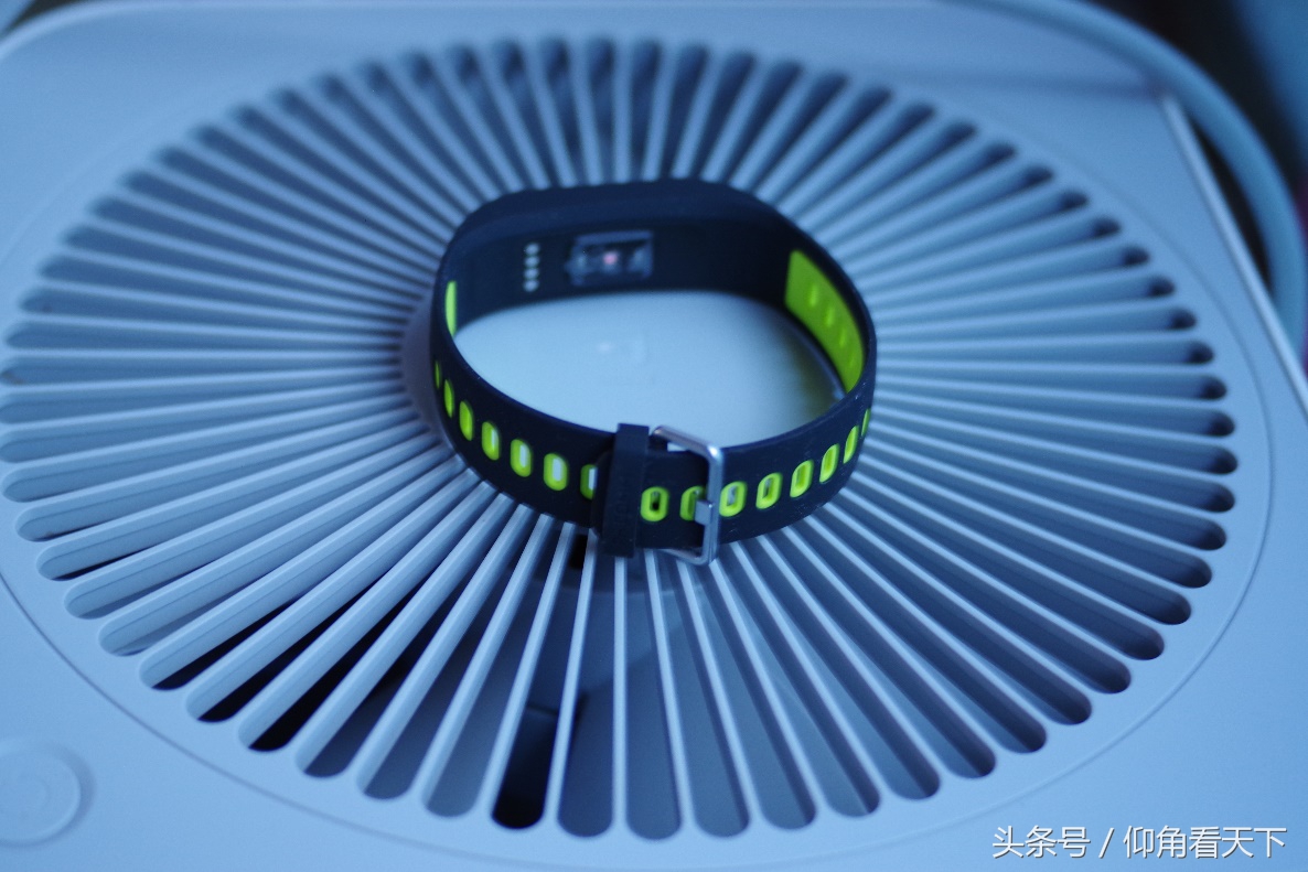 斐讯w3手环刷第三方固件,斐讯运动手环w3好玩吗