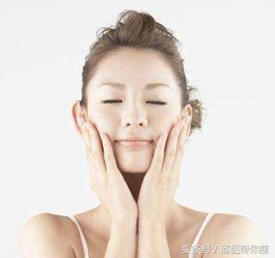 减掉脸部赘肉的方法,在家轻松瘦脸打造小v脸