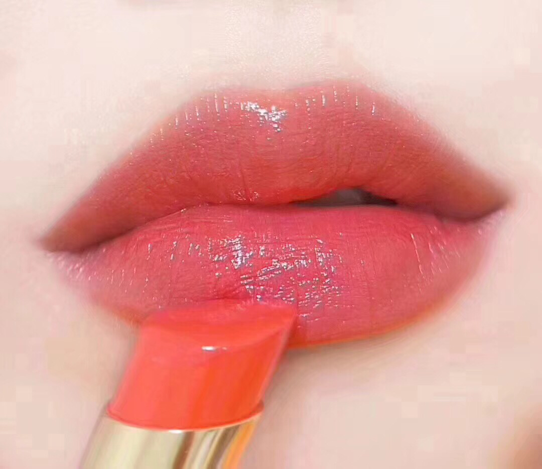 传说中的谁买到这只口红我就嫁给他