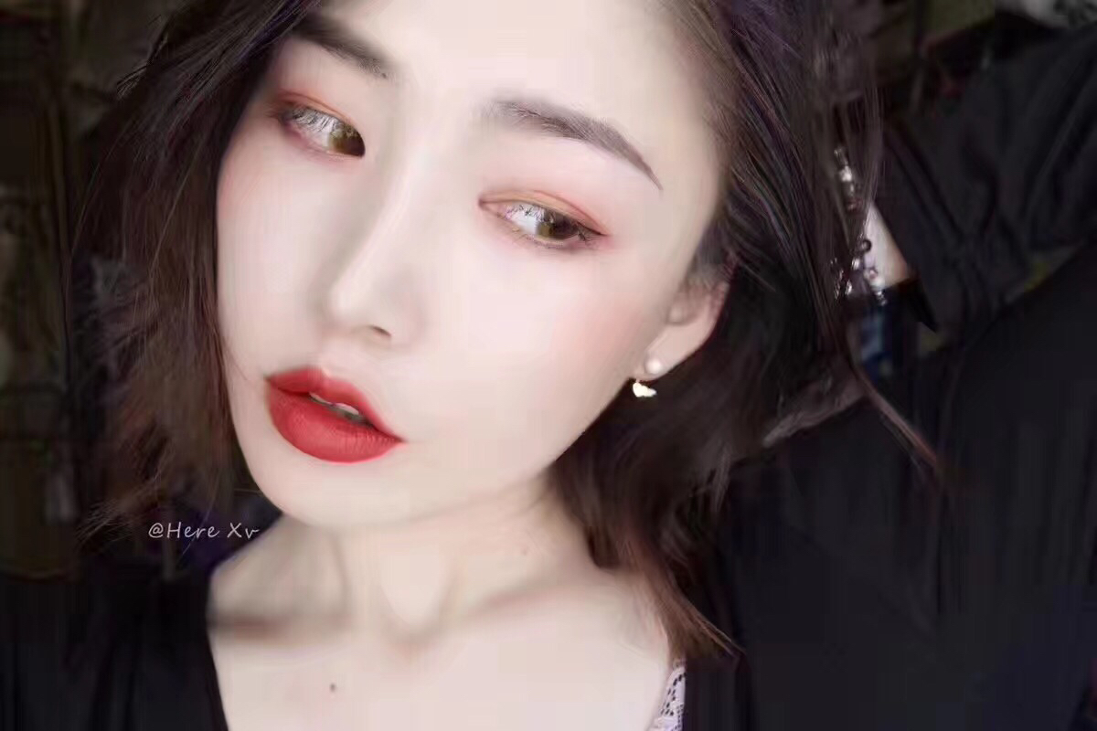 传说中的谁买到这只口红我就嫁给他