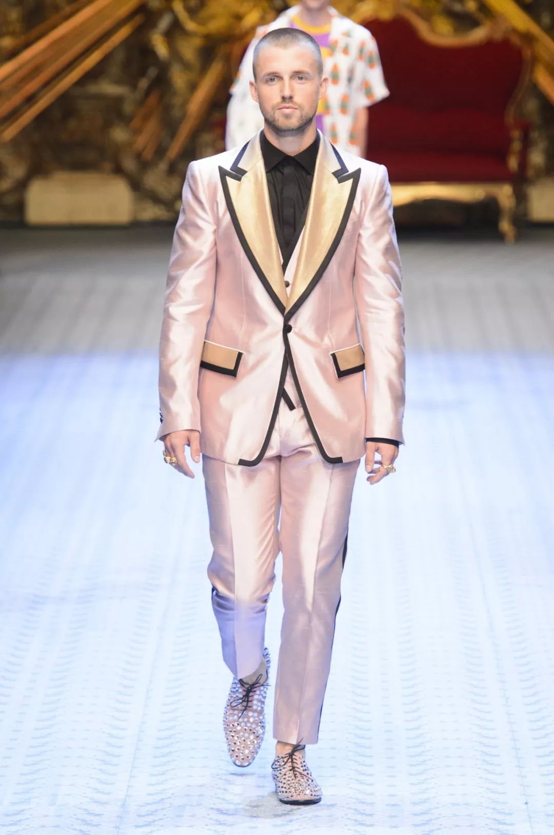 杜嘉班纳男装中国风,dg杜嘉班纳走秀男装