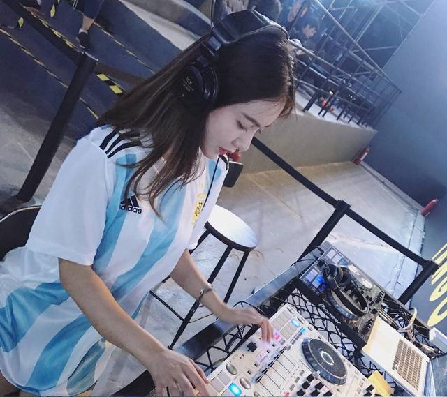 阿根廷球迷美娜,美娜评价球迷