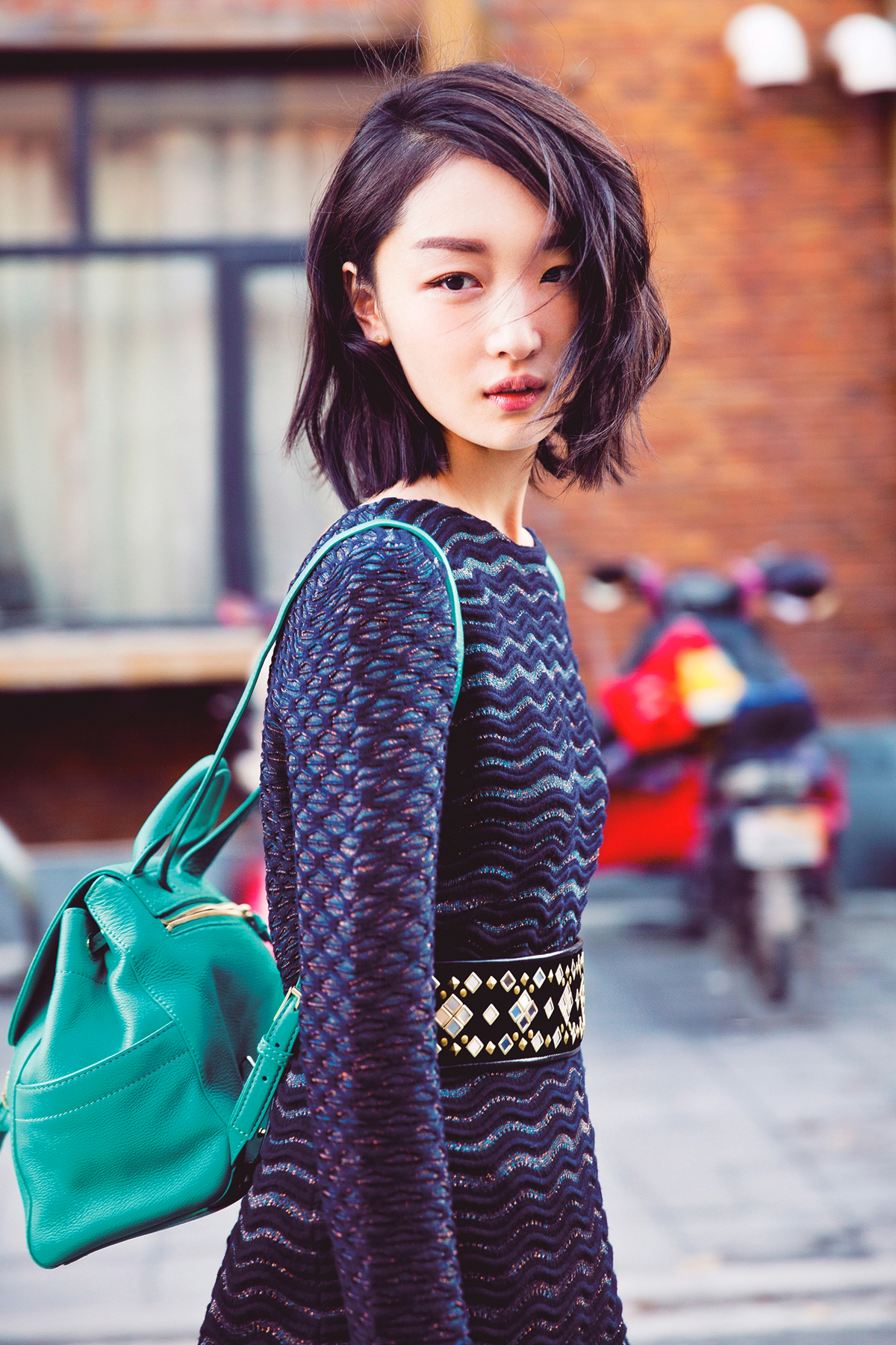 24岁年纪14岁身材高级脸平胸周冬雨衣品飙升支招矮个女生穿搭法