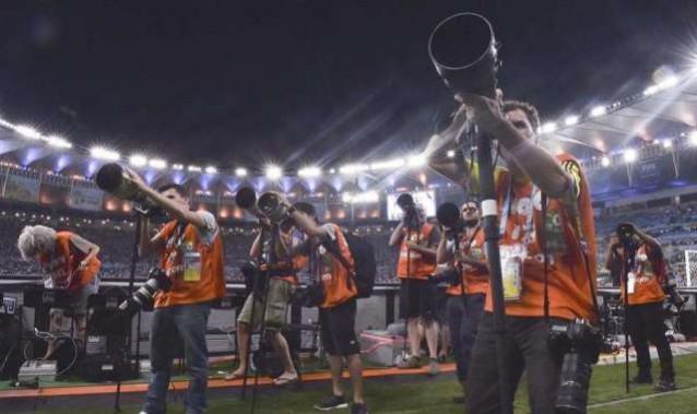 研究：替国足背锅中国记者遭讽刺阿根廷记者：你们没进世界杯！